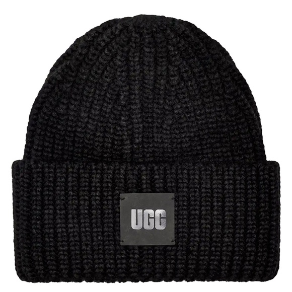 Ugg and Mittens Set